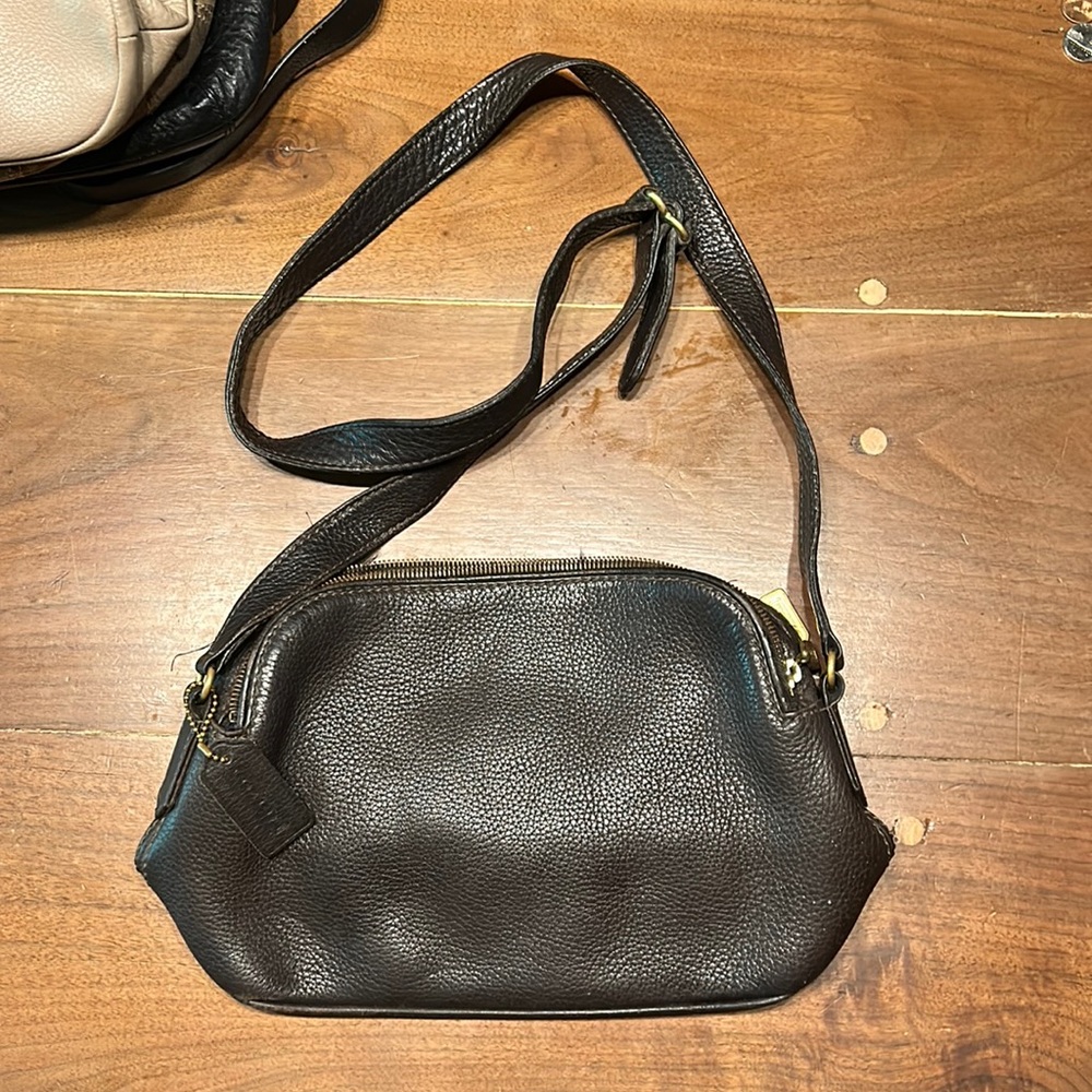 Vintage  dark brown leather Coach crossbody
